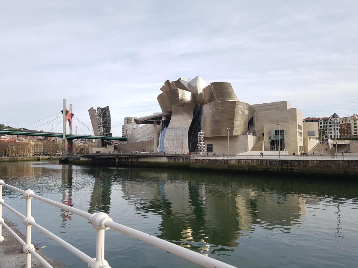 Pension Guggenheim Riverview Hbi01297 Bilbao Kültér fotó